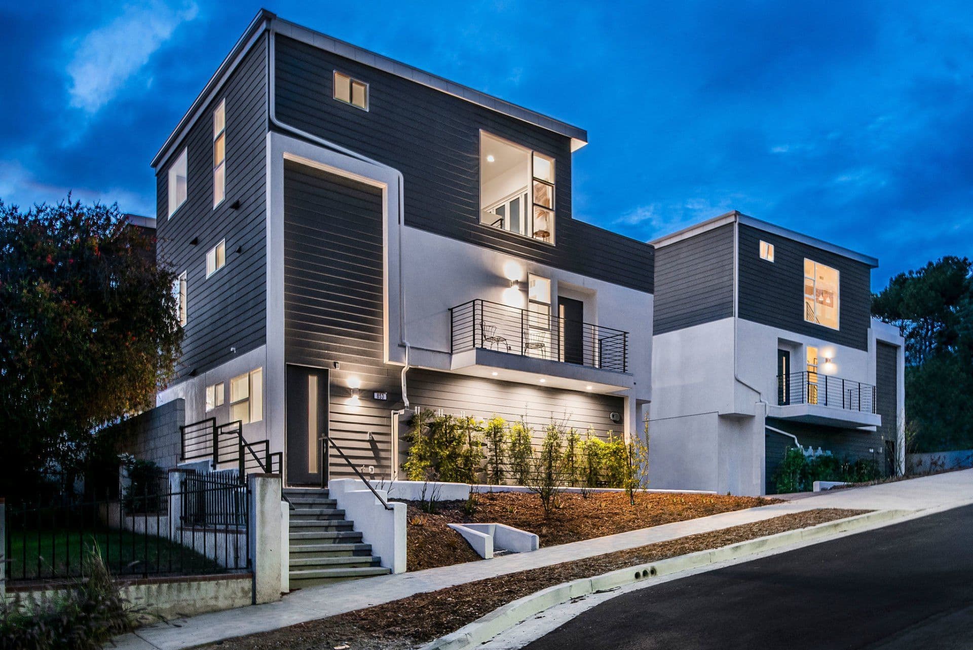 853 – 859 ½ Hyperion Ave, Los Angeles, California 90029