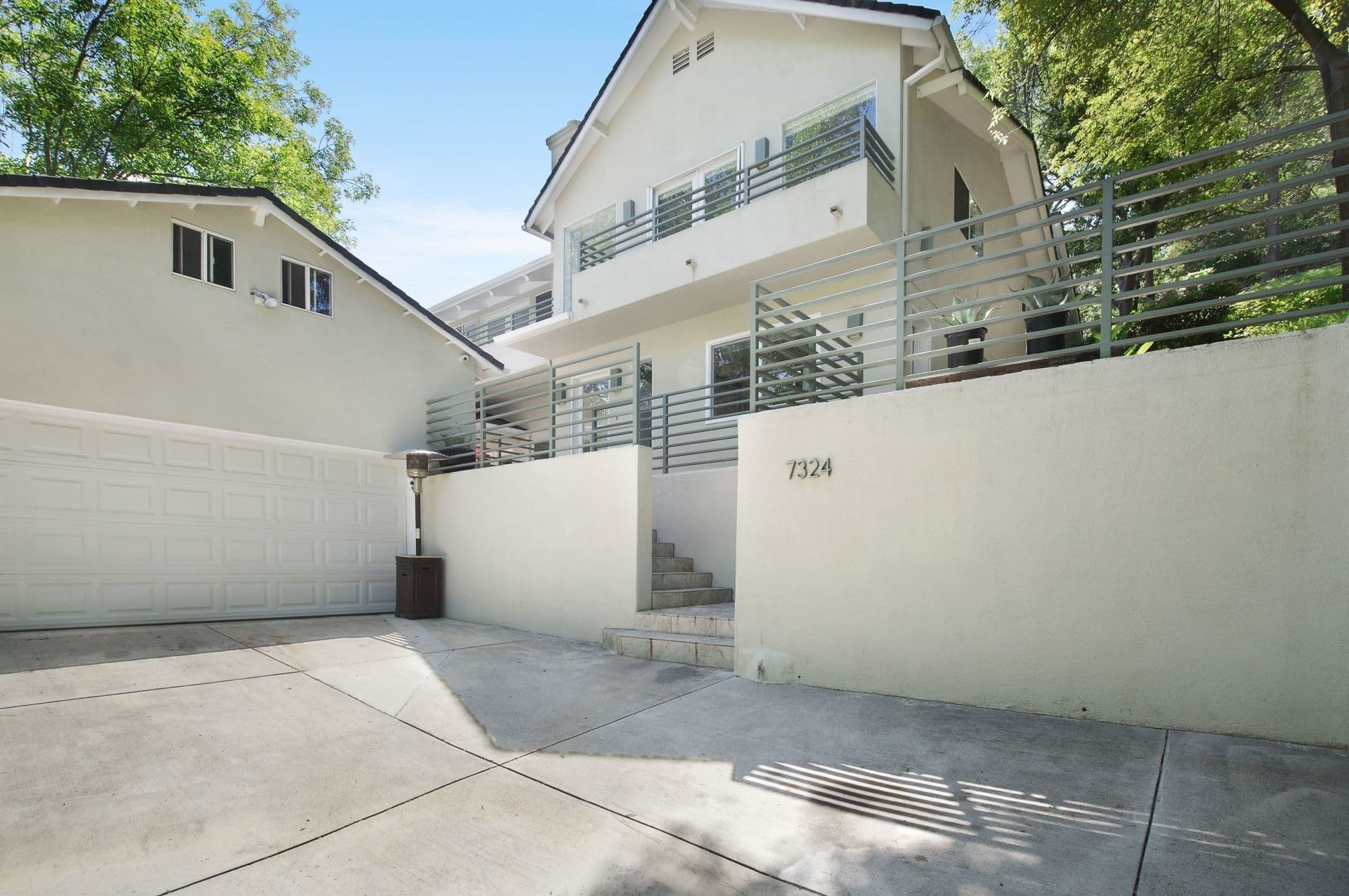 7324 Woodrow Wilson, Hollywood , California 90046